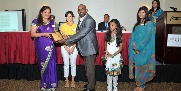 The 2013 essay competition winner was Mira Ragunathan of Germany.