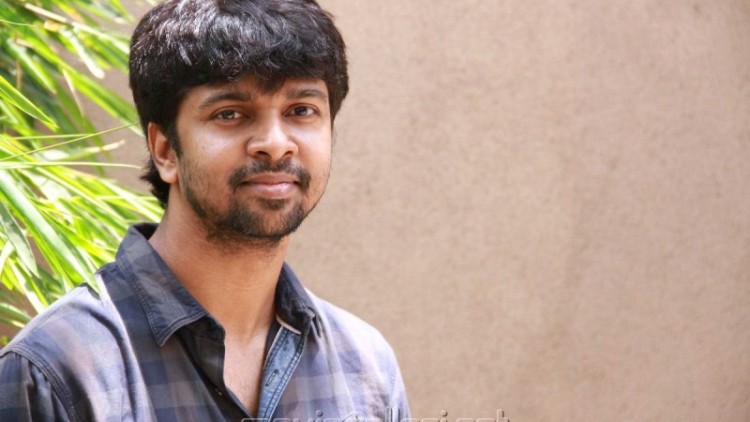 Madhan Karky at Yen Endral Kadhal Enben Press Meet Stills